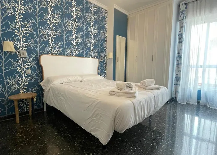 Apartamento Deluxe Centrico Con 3 Dormitorios Y Garaje