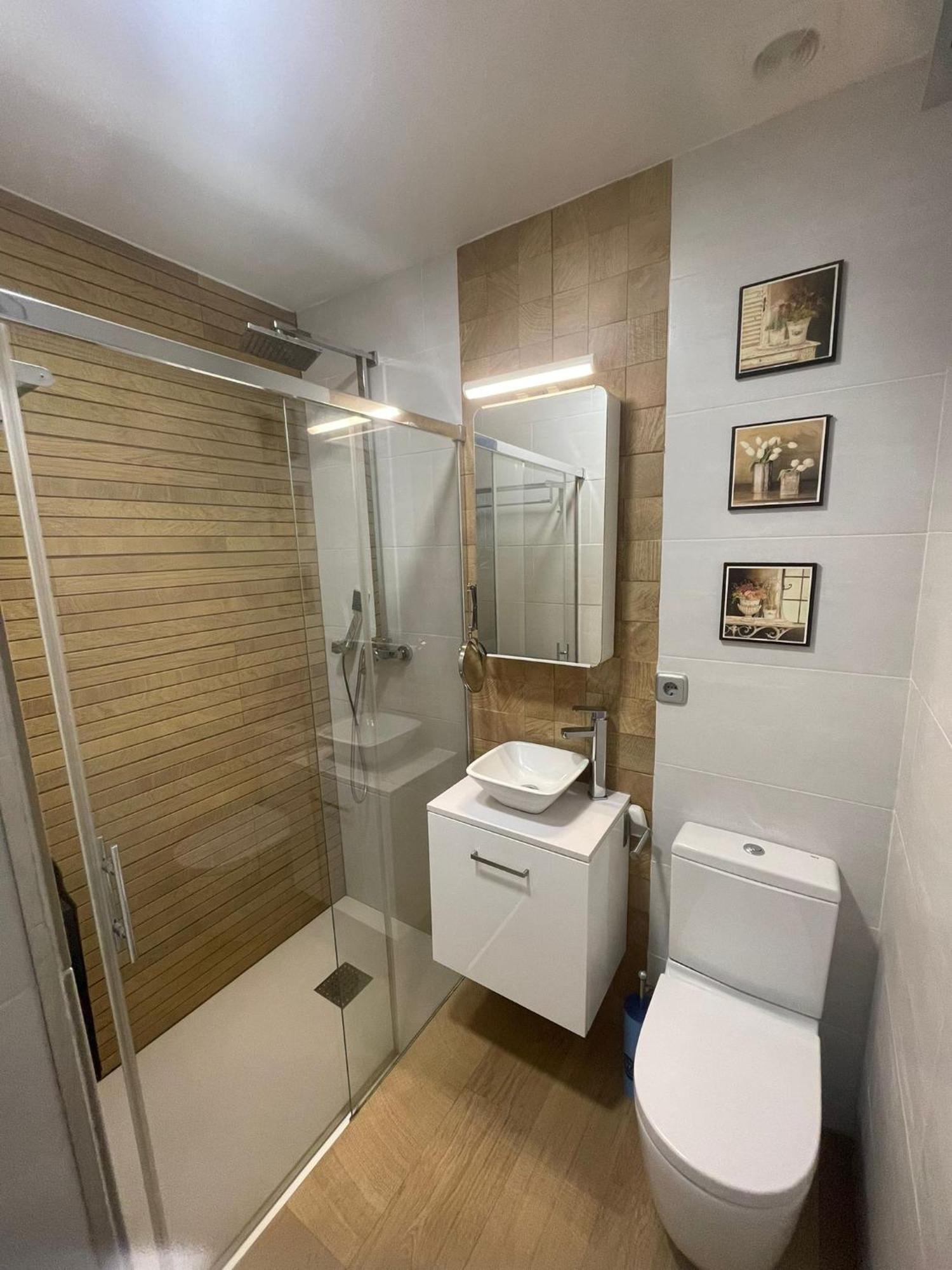Apartment Deluxe Centrico Con 3 Y Garaje